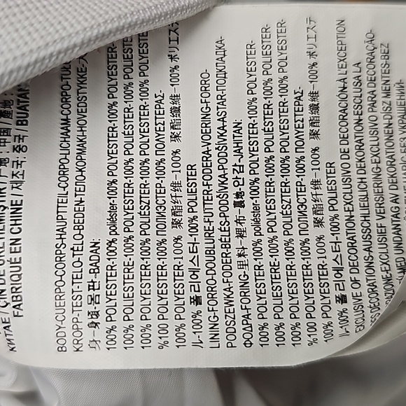 NWOT- Women's- "Vans" Checkered Cropped Pullover Sweatshirt (medium) - Picture 5 of 5